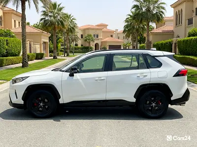 صورة مصغرة 3 لـ 2021 Toyota RAV 4