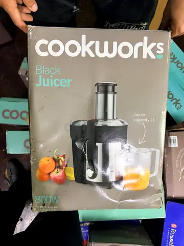 Cookworks black juicer