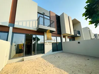 Family Friendly | Gated Community | 3BHK Townhouse