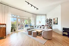 Beautifully Upgraded | Beach Access | VOT