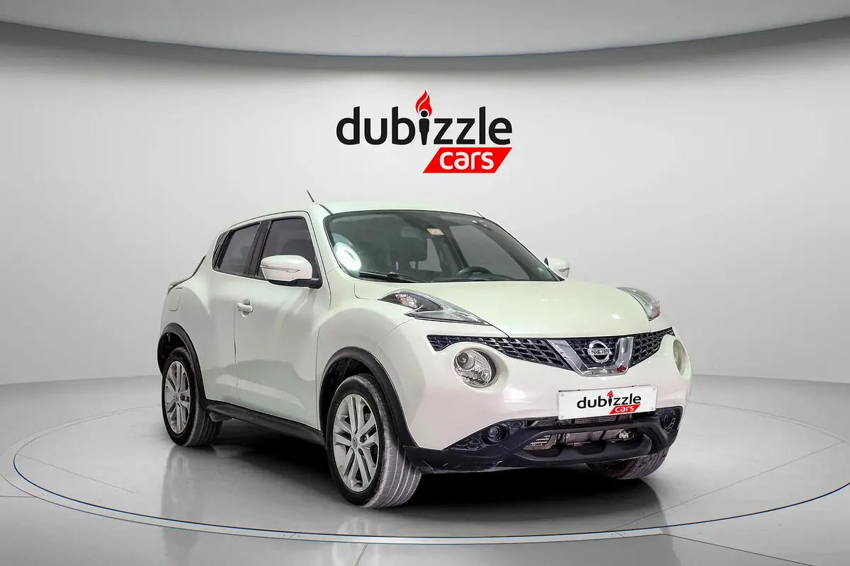 Nissan Juke 2016 — photo 1 of 14