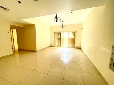 Lavish 3bhk of master room balcony+1parking free