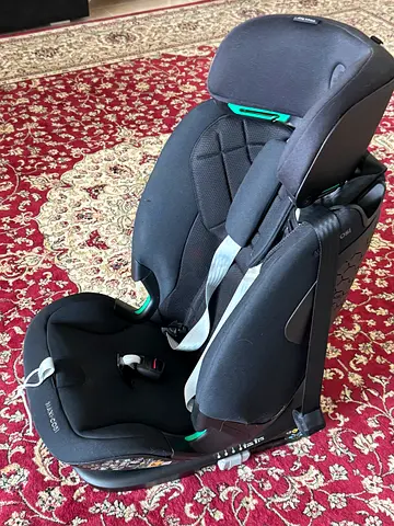 Maxi-Cosi Child Car Seat – Excellent Condition