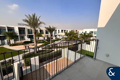 Vacant | Park Backing Location | Palma Style