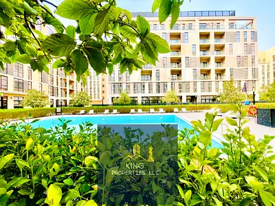 مناظر خلابة شرفة استوديو متاحة للإيجار