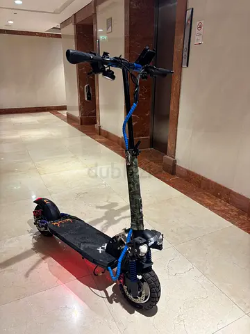 Electric scooter