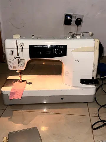 Singer Sewing Machine