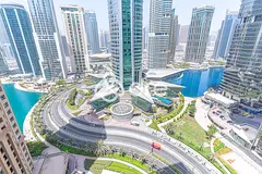 Mid Floor I Best Almas I Lake View l Fully Furnish