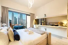 Designer 2BR | Burj Khalifa View | Dubai Mall 2 Min Walk | Bills included | No Commission