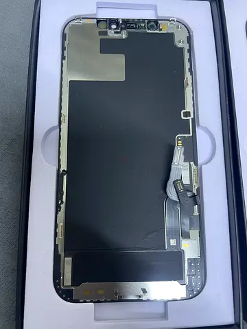 iPhone 12 pro Screen Replacement