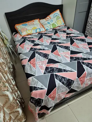 Queen Size Bed with Mattress for Sale