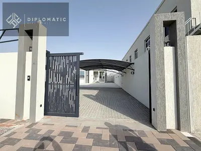 فيلا جديدة 3 غرف نوم | حمام سباحة خاص | السيح