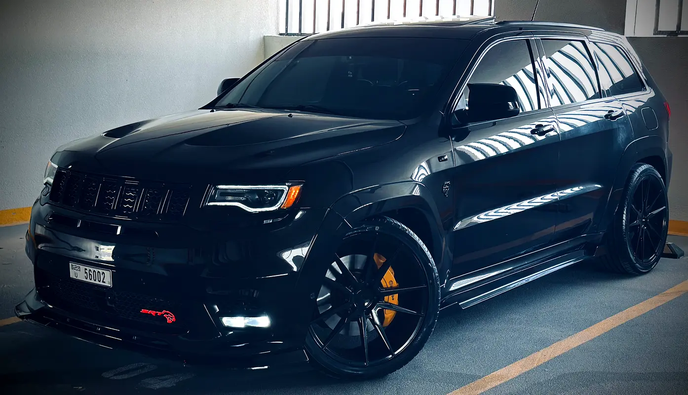 Jeep Grand Cherokee 2013 — photo 1 of 8