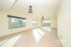 Corner Plot | Single Row | Vacant