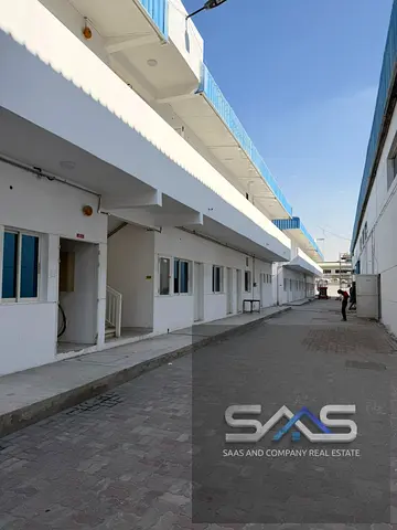 كامب سكن عمال كامل للإيجار للشركات – 75 غرفة – 8 عمال للغرفة – 3000 درهم (غير شامل الماء والكهرباء)