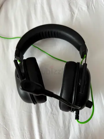 Black Wired Headset with Microphone