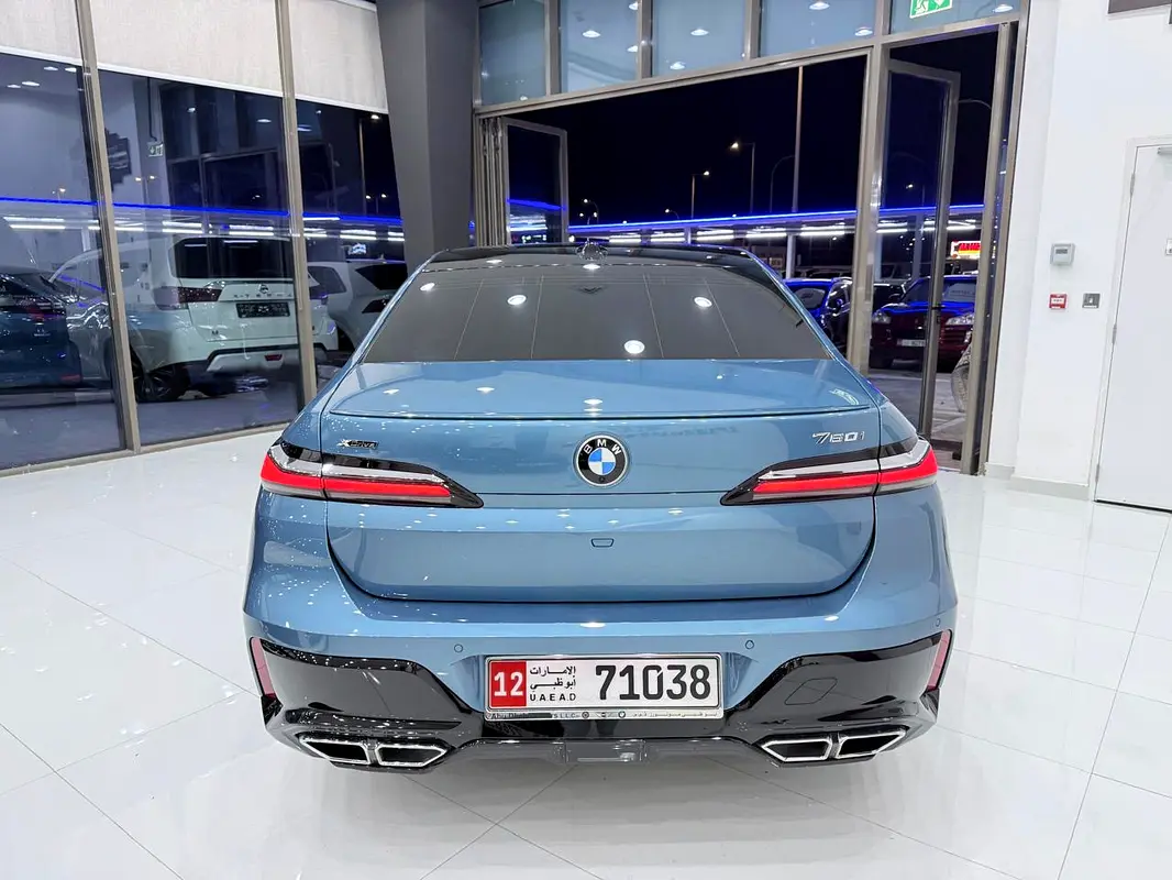BMW 7-Series 2024