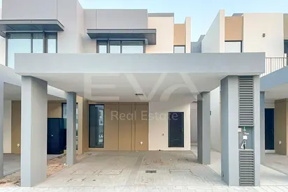 Unfurnished | Single Row | Vacant