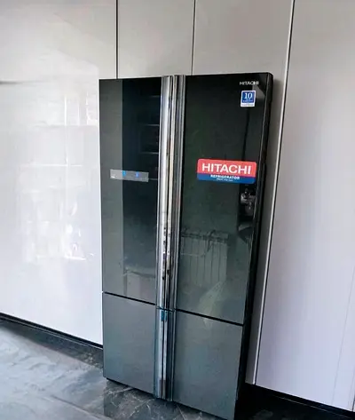 Hitachi 4 Door Refrigerator – Top Fridge Bottom Freezer | Black Glass | Premium Design