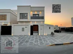 For sale: Corner villa in Ajman Al Helio, 5 master bedrooms, a living room, a maid's room, freeh