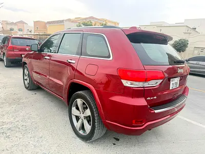 2015 Cherokee overland Gcc