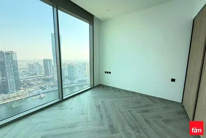 Vacant | Brand New | Canal View | High Floor