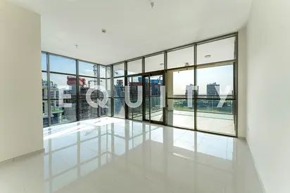 3 Bedroom plus Maid | Vacant | Golf Course View