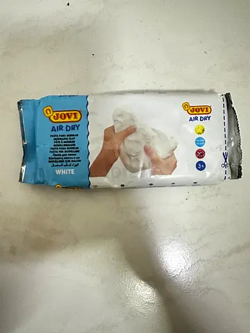 Air dry modelling clay