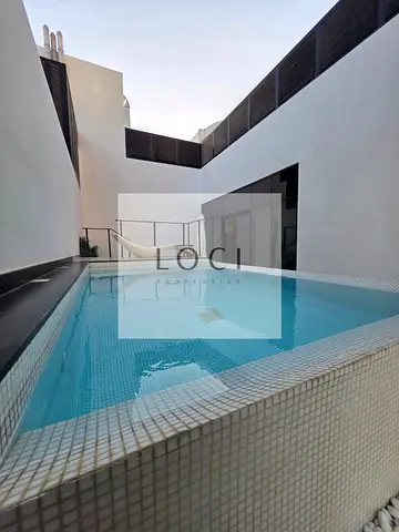 FULLY FURNISHED PENTHOUSE | PRIVATE POOL