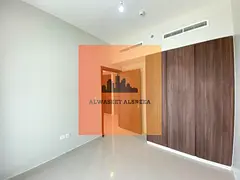 1 BR ! Unfurnished ! Low Floor !