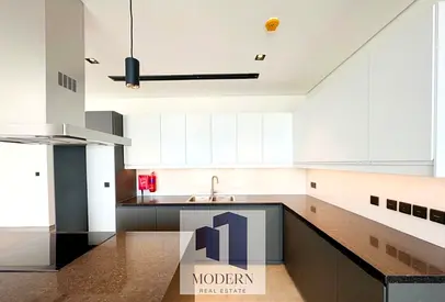 ELEGANT 2BR | SMEG APPLIANCES I TOPCLASS AMENITIES