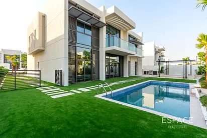 Prime Location | Burj View | View Today