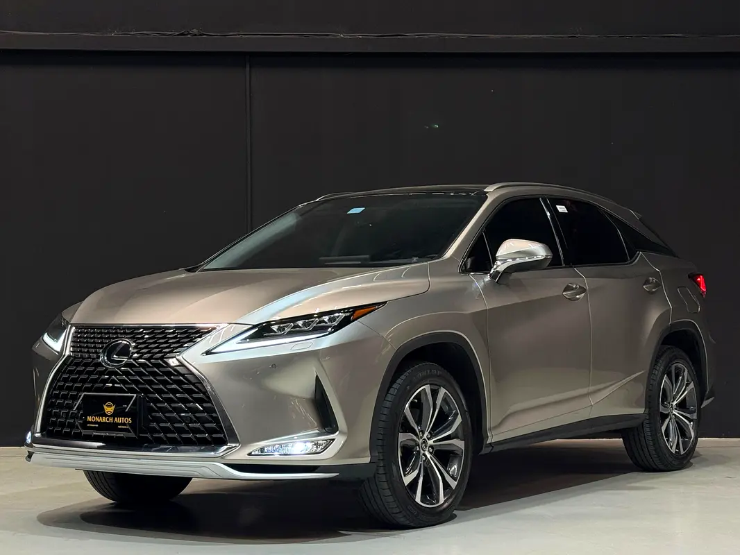 Lexus RX-Series 2022 — photo 1 of 13