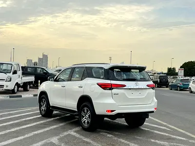 صورة 5 لـ 2019 Toyota FORTUNER