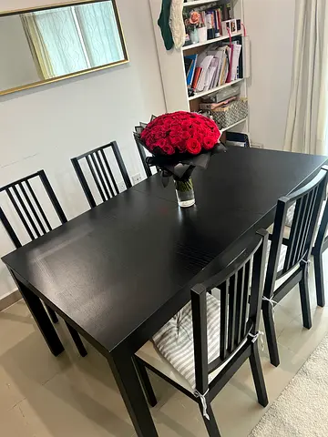 Homecenter Dining table with chairs (6-8 Seater)