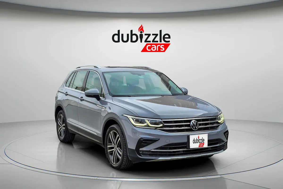 Volkswagen Tiguan 2021 — photo 1 of 17