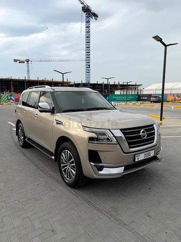 Nissan patrol platinum V6 ( Low Km )