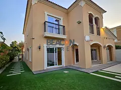 Pool and Park Facing | Single Row | Vacant