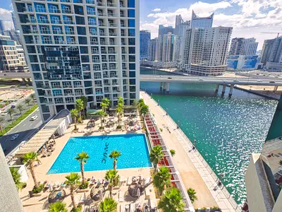 Furnished Luxury Studio / Balcony with Canal View