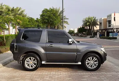 PAJERO 3.8L 2013 GCC | NO PAINT | VERY LOW MILEAGE