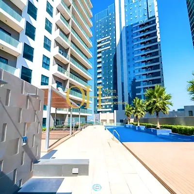 High Floor | Panoramic City View | Urban Living