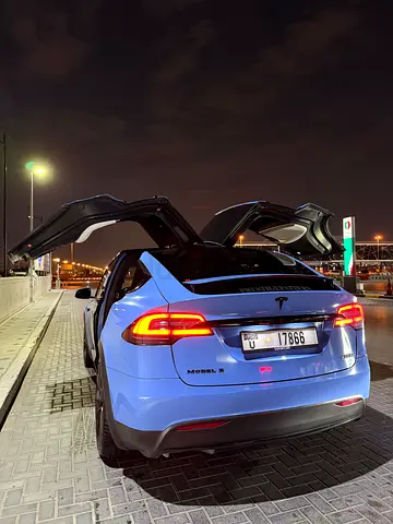 TESLA MODEL X PLAID (P100D) GCC