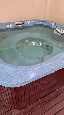 Jacuzzi for sale