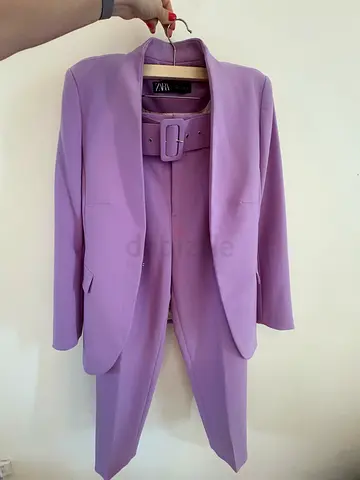 Zara purple costume