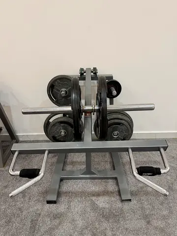 Body Solid Shrug Machine (Plate-Loaded)