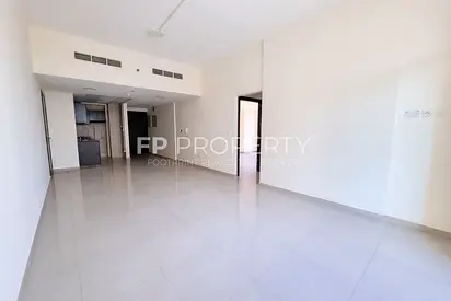 Golf Course View | Spacious Apartment | Bright unit