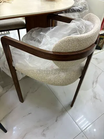 Elegant Modern Dining Chair