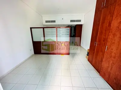 Unfurnsihed | Spacious | Pool View