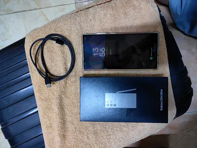 Samsung Galaxy S24 Ultra with Charger