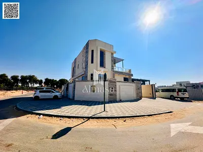 للبيع فيلا زاوية فاخرة في الحيلو 2 – تصميم عصري وتشطيب راقٍ  فرصة مميزة لامتلاك فيلا زاوية أنيقة في منطقة الحيلو 2، تتميز بالمساحات الواسعة والتصميم العصري الذي يجمع بين الفخامة والراحة، مع واجهة حجري